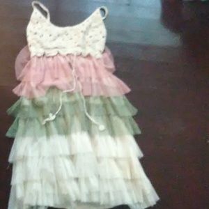 L gee cute dress